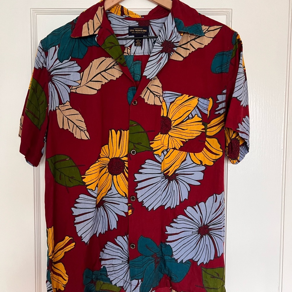 UO CPO Provisions Floral Button-Up - XS